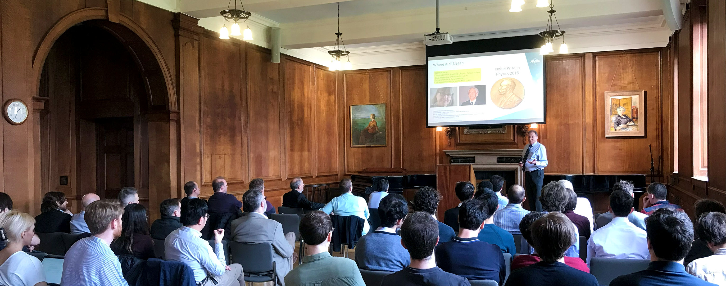 Colin Danson delivering a talk at OxCHEDS 2024.